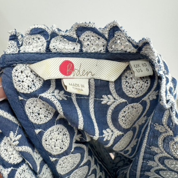 Boden Boho Peasant Embroidered Top Sz 6 Blue White Boxy High Neck LS Bib Front - Picture 5 of 5